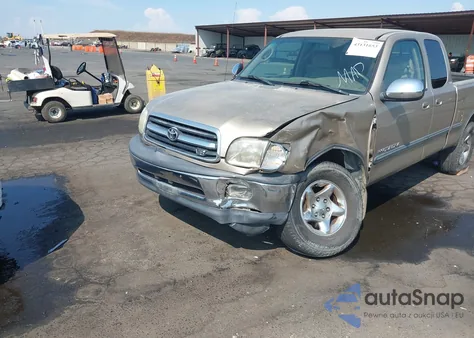2002 Toyota Tundra Sr5 V8 z USA, uszkodzony, nr VIN 5TBRT34122S330475